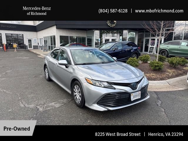 Used 2019 Toyota Camry LE image 1