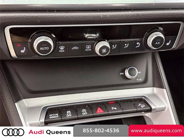 Used 2022 Audi Q3 2.0T Premium Plus image 27