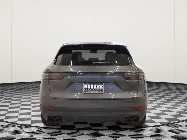 Used 2023 Porsche Cayenne image 11