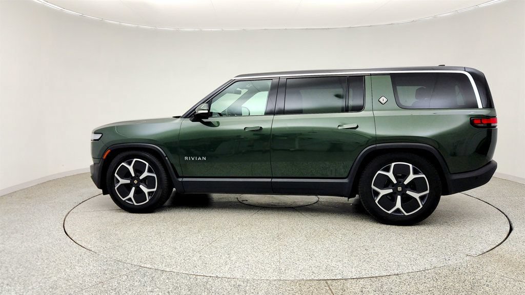 Used 2024 Rivian R1S Adventure AWD/4WD image 8