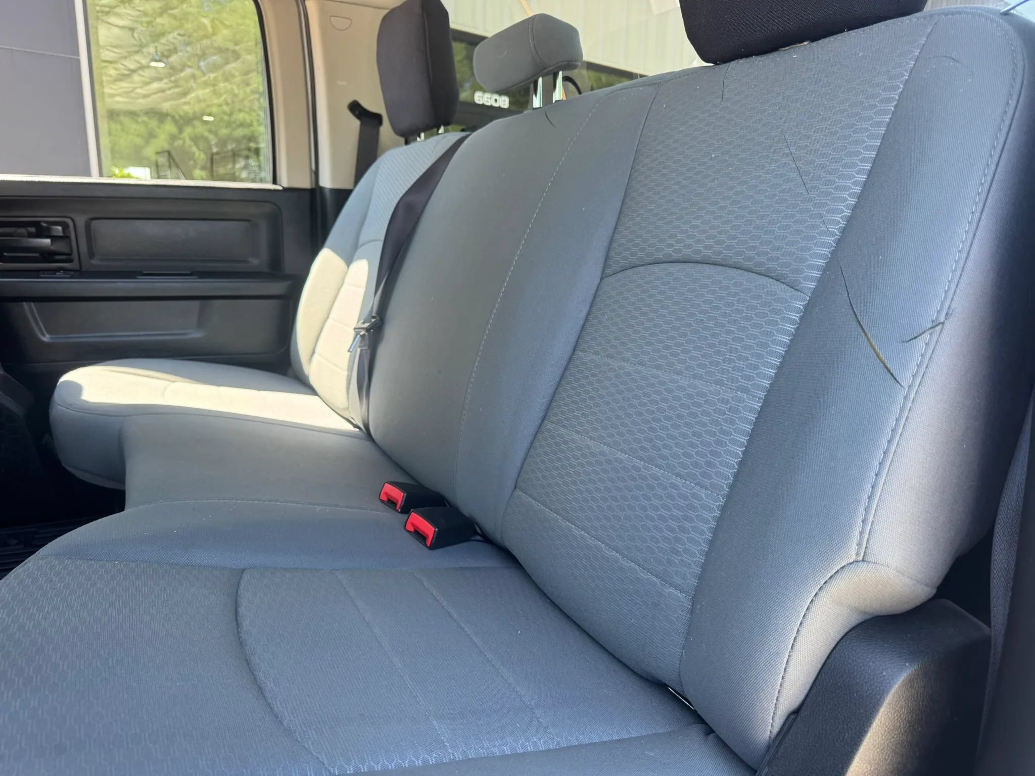 Used 2017 RAM 3500 Tradesman w/ Chrome Appearance Group AWD/4WD image 31