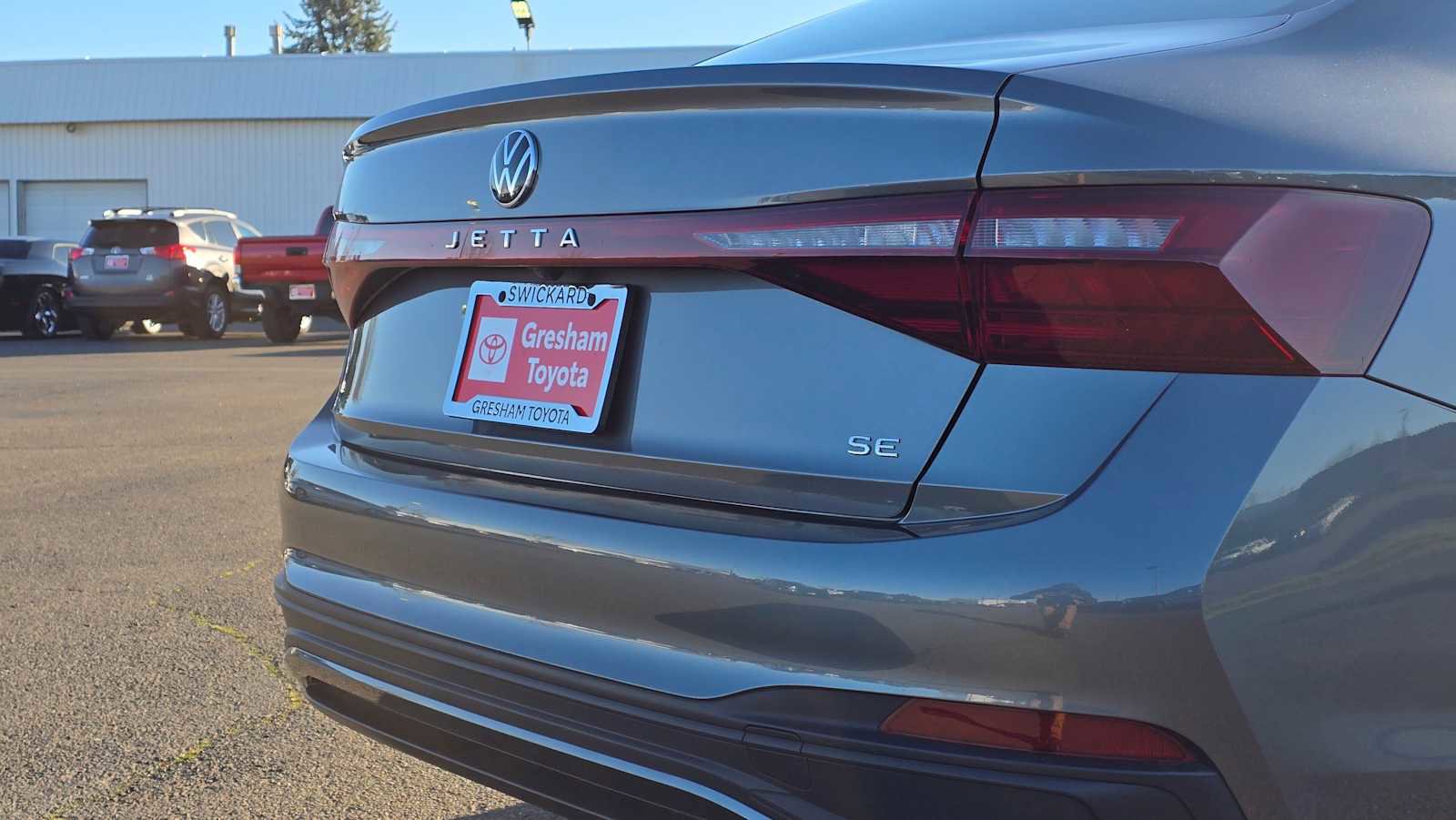 Used 2025 Volkswagen Jetta SE image 14