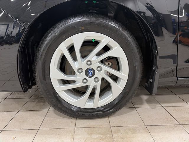 Certified 2025 Subaru Impreza 2.0i image 21