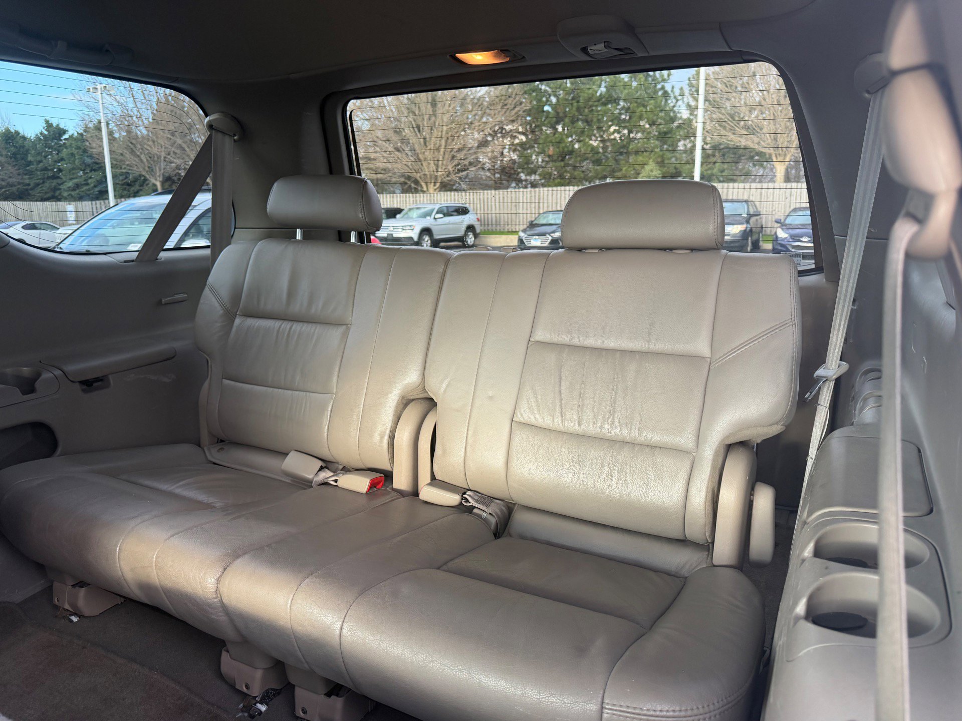 Used 2007 Toyota Sequoia SR5 AWD/4WD image 18