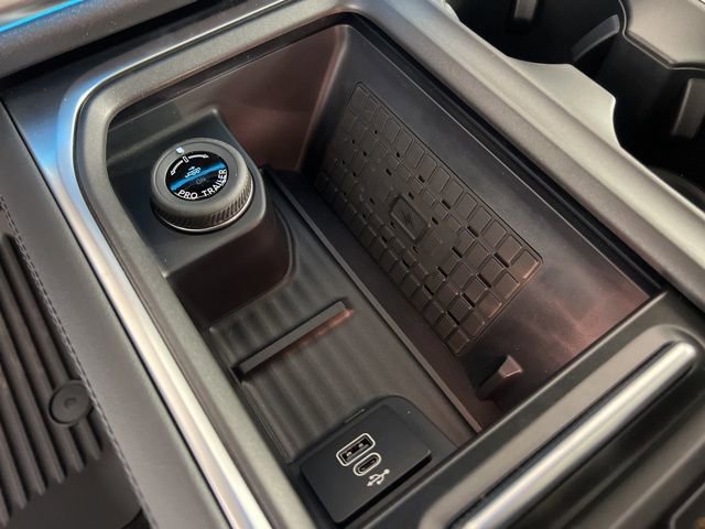 New 2025 Ford Expedition Tremor image 28