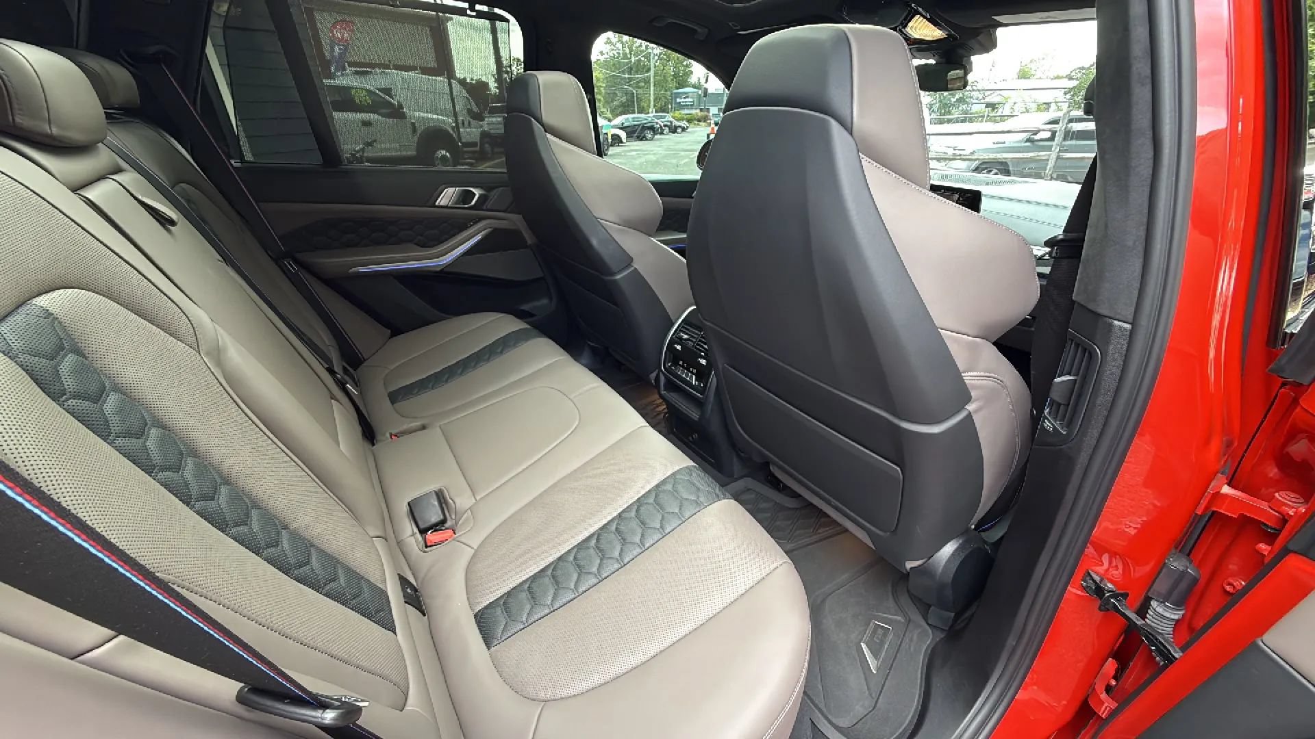 Used 2023 BMW X5 M w/ Competition Package AWD/4WD image 28