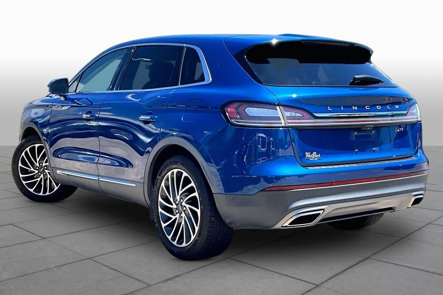 Used 2020 Lincoln Nautilus Reserve w/ Equipment Group 201A FWD image 12