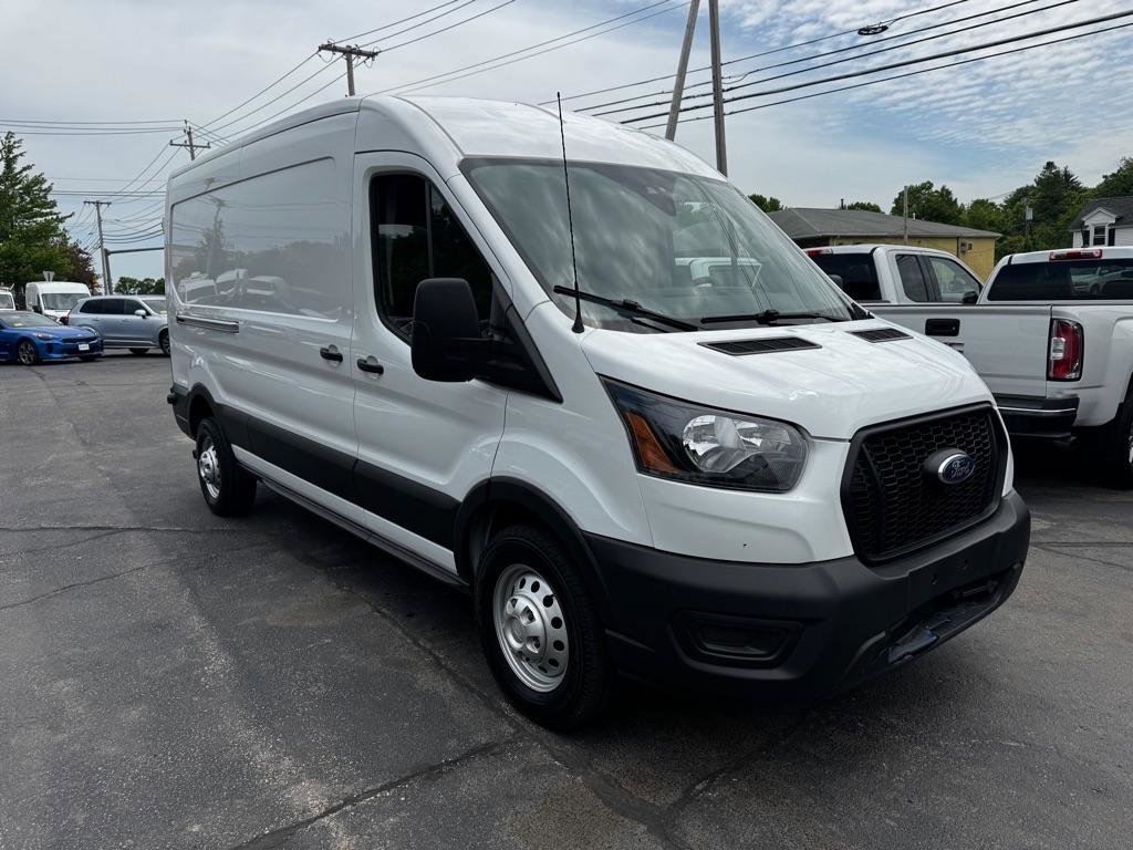 Used 2024 Ford Transit 250 148 Medium Roof Extended AWD image 8