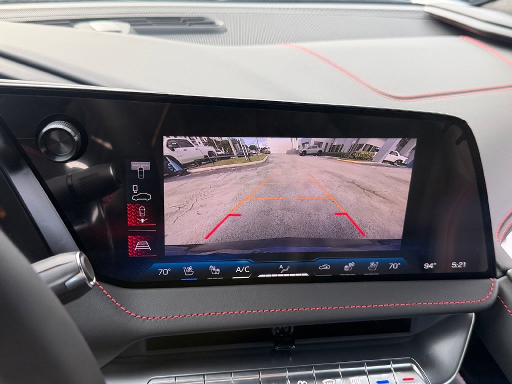 New 2027 Chevrolet Corvette Stingray Convertible w/ Battery Protection Package RWD image 20