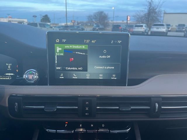 Used 2022 Lincoln Corsair Reserve w/ Equipment Group 201A image 20