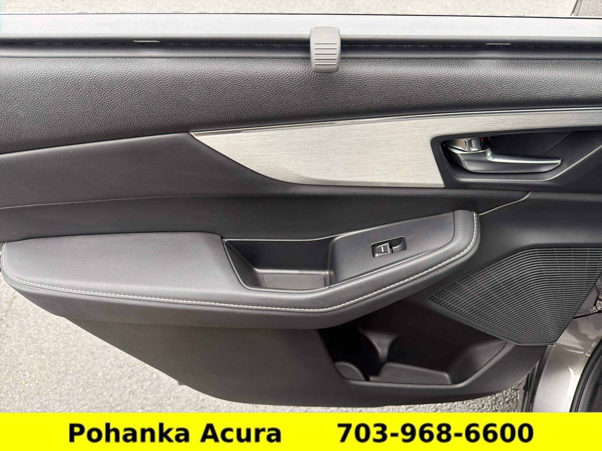 Used 2024 Acura MDX w/ Technology Package AWD/4WD image 25