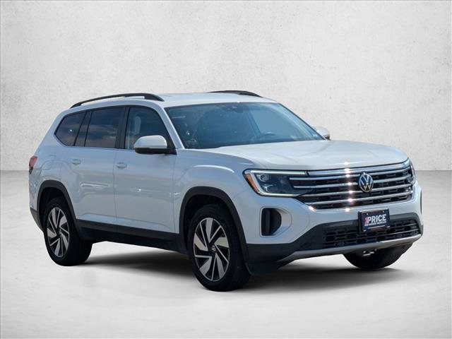 Used 2025 Volkswagen Atlas SE image 8