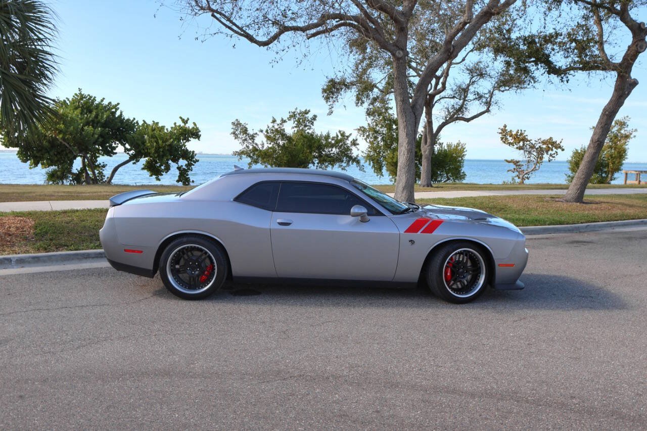 Used 2015 Dodge Challenger SRT Hellcat RWD image 51