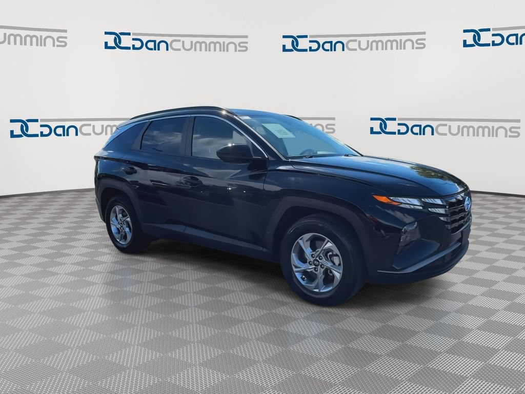 Used 2024 Hyundai Tucson SEL FWD image 2