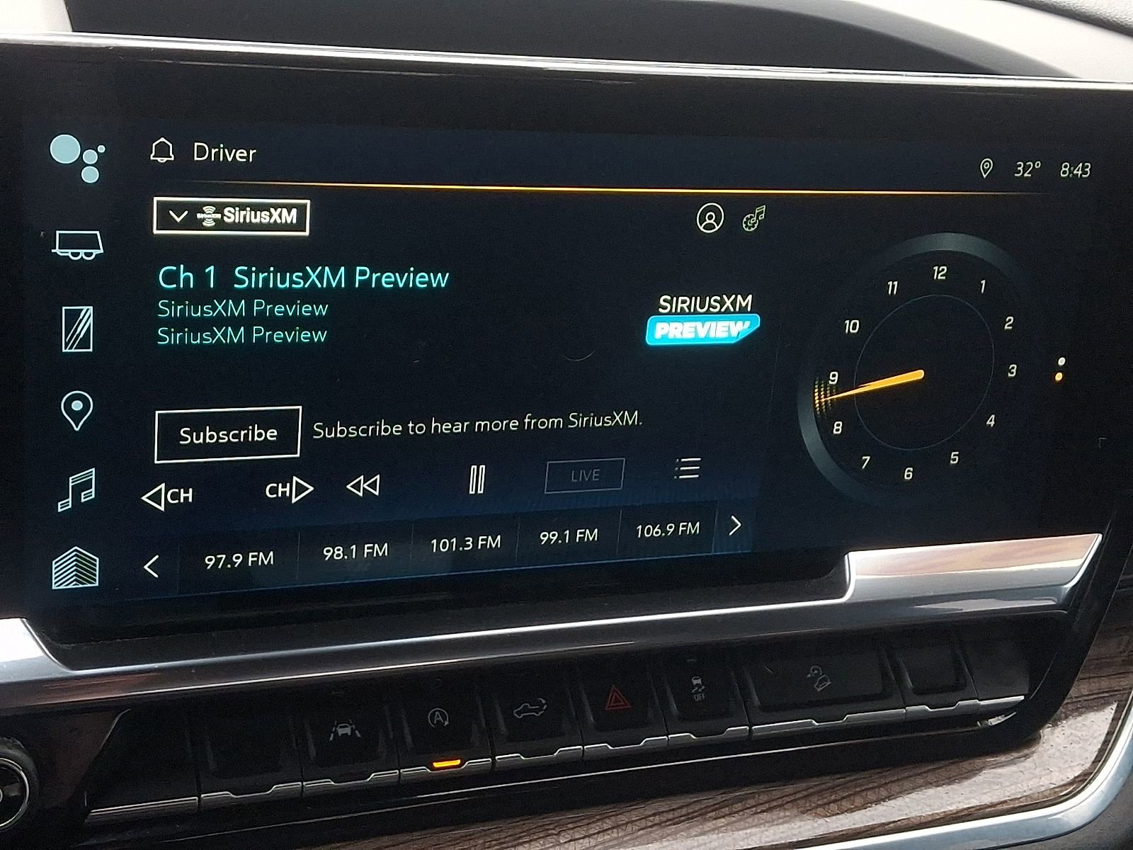 Used 2022 Chevrolet Silverado 1500 RST w/ Z71 Off-Road Package image 18