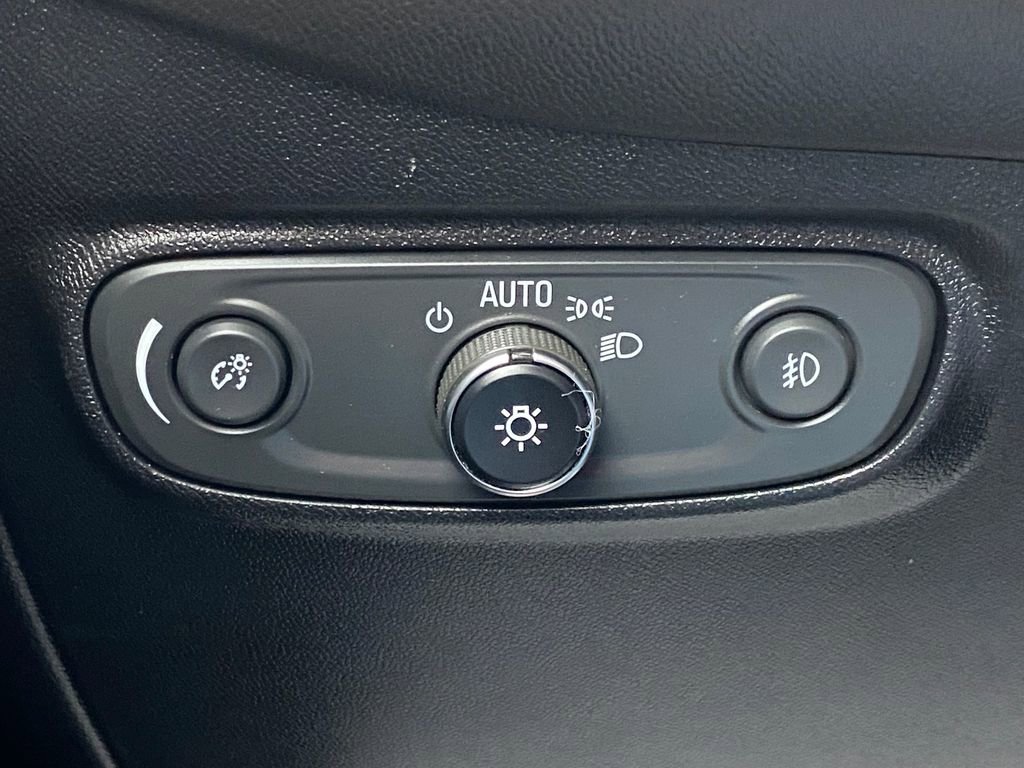 Used 2019 Chevrolet Equinox Premier image 29