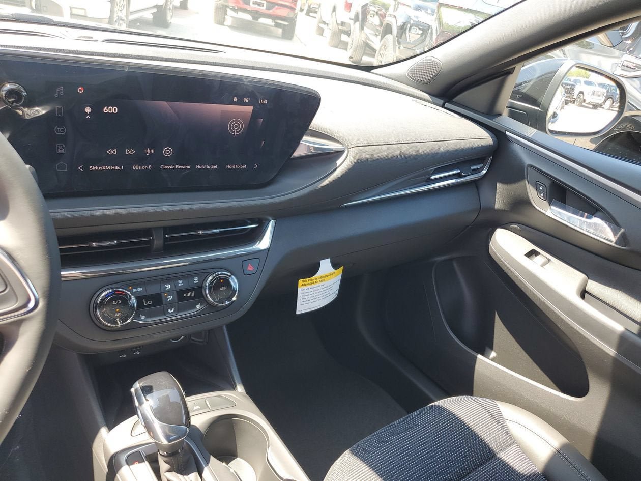New 2026 Buick Envista Preferred FWD image 26
