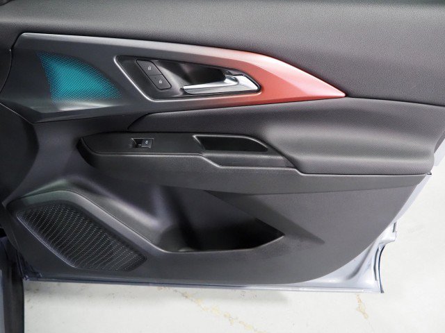 Used 2025 Chevrolet Equinox EV RS FWD image 59