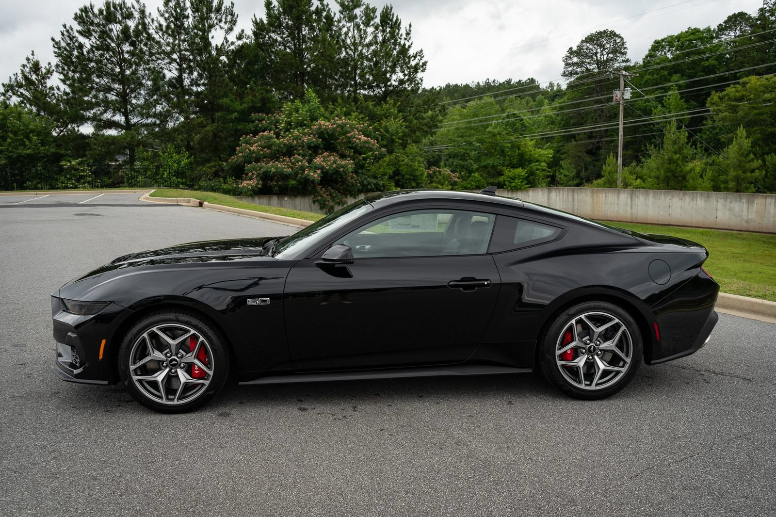 New 2026 Ford Mustang GT Premium w/ GT Performance Package RWD image 12