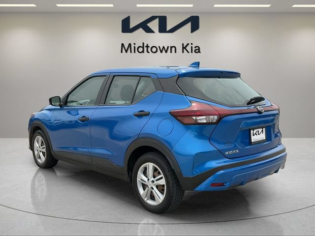 Used 2022 Nissan Kicks S FWD image 5