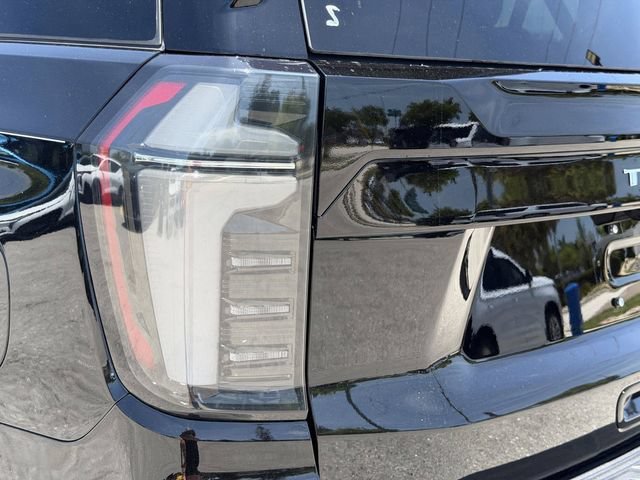 New 2026 Chevrolet Tahoe High Country AWD/4WD image 14