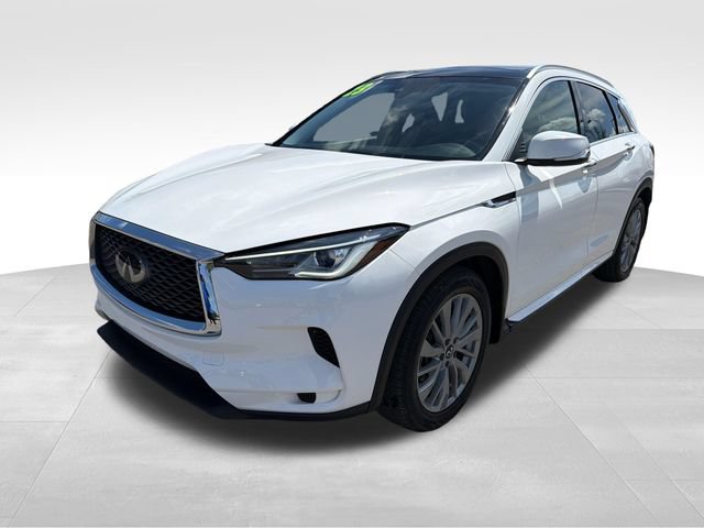 Used 2023 INFINITI QX50 Luxe FWD image 3