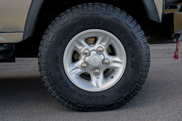 Used 1993 Land Rover Defender 110 AWD/4WD image 34