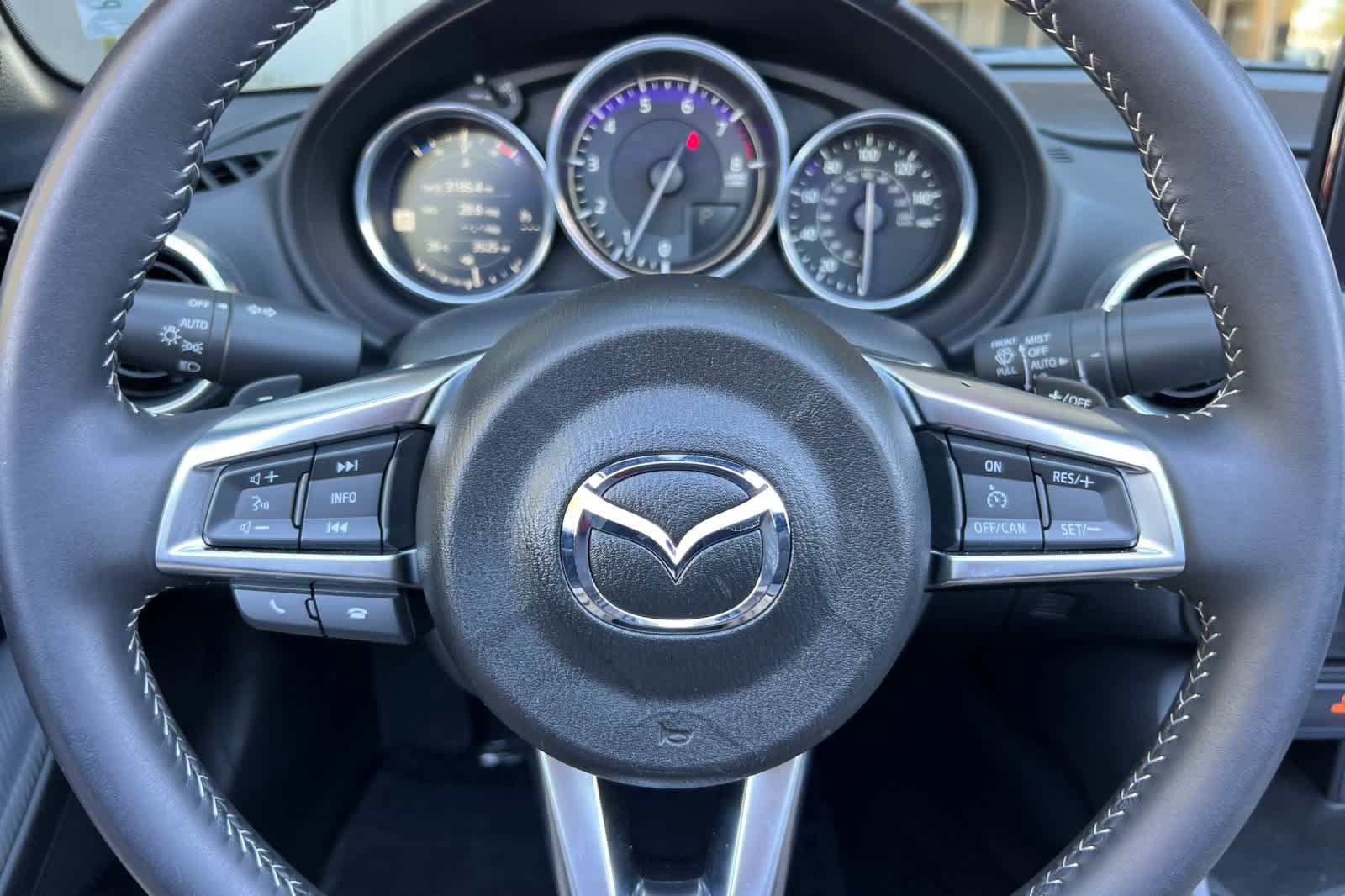 Used 2023 MAZDA MX-5 Miata Grand Touring RWD image 24