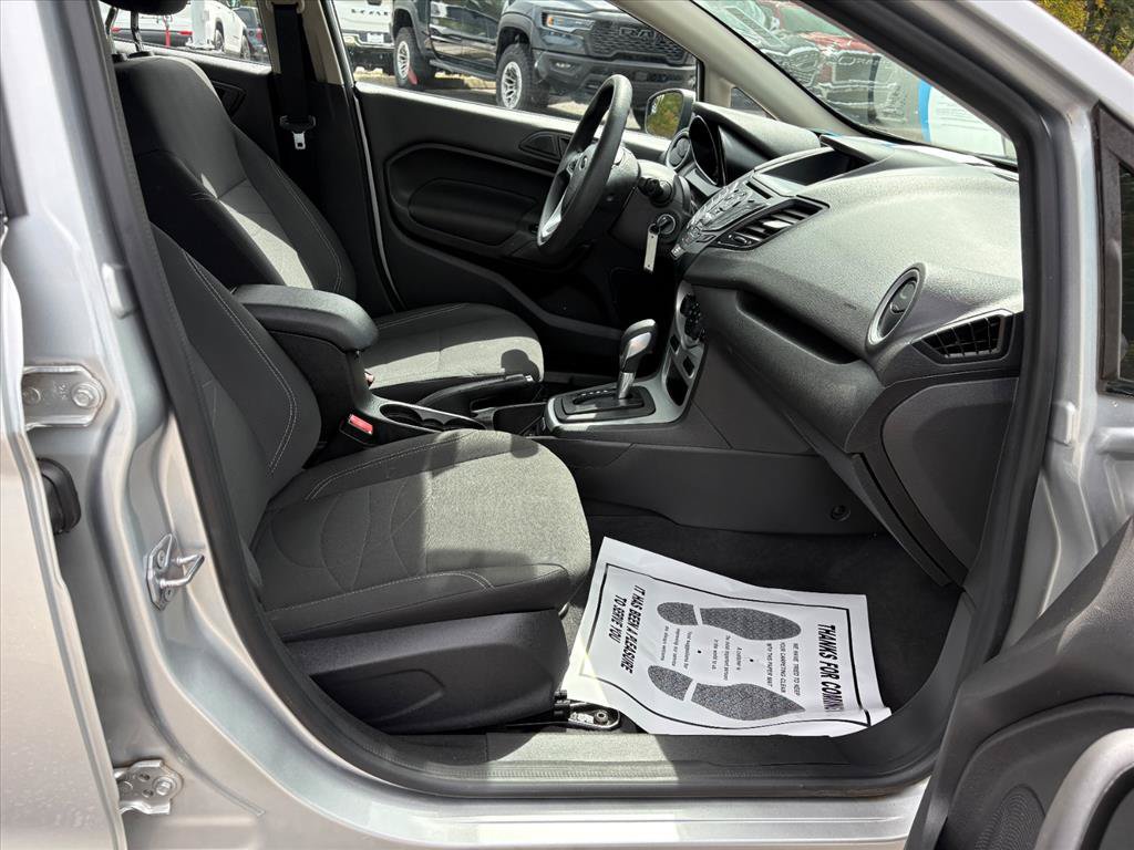Used 2019 Ford Fiesta SE FWD image 15