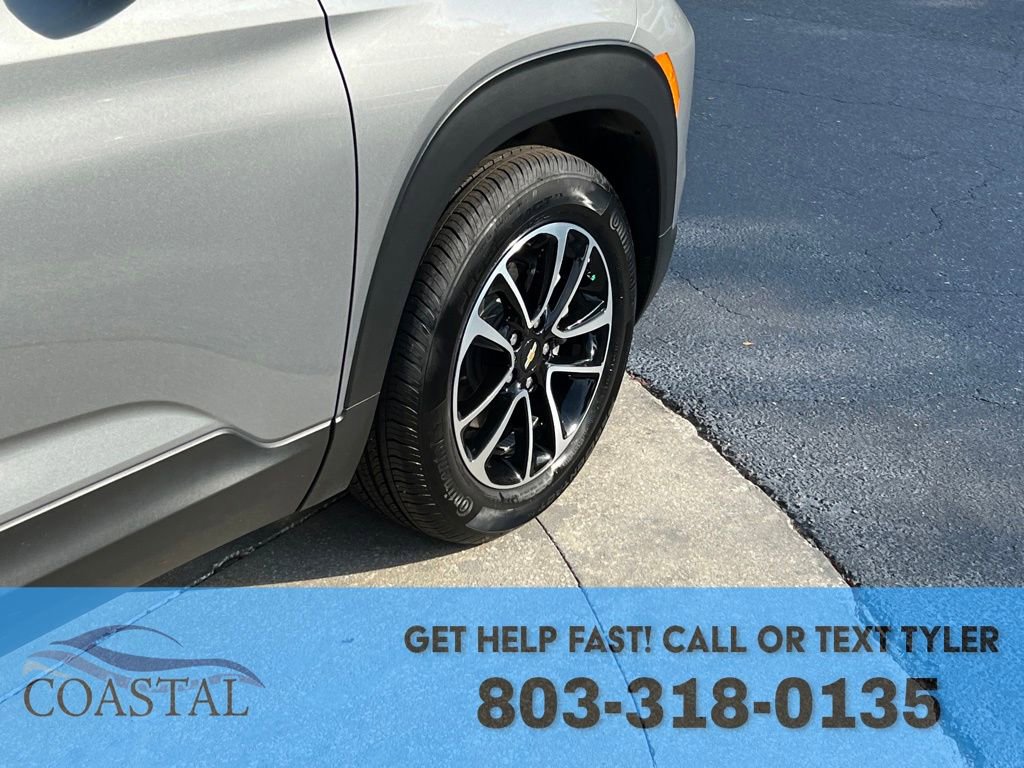 Used 2024 Chevrolet TrailBlazer LT w/ Driver Confidence Package image 26