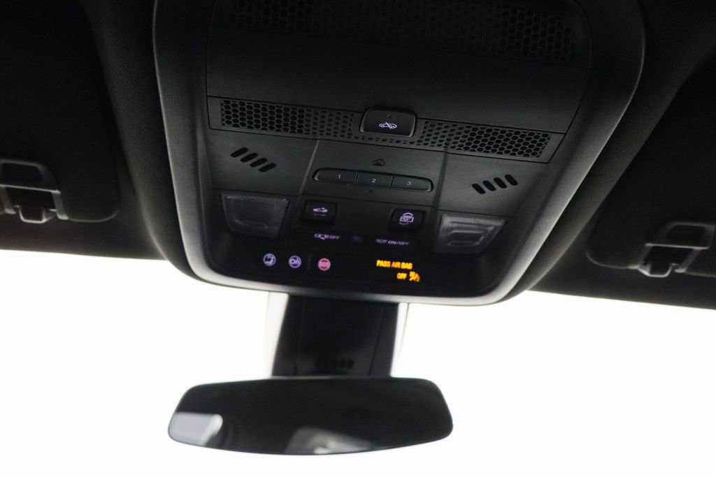 Used 2022 Cadillac XT6 Premium Luxury AWD/4WD image 29