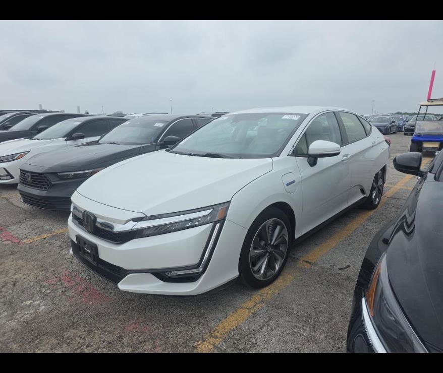 Used 2018 Honda Clarity Plug-In Hybrid image 2