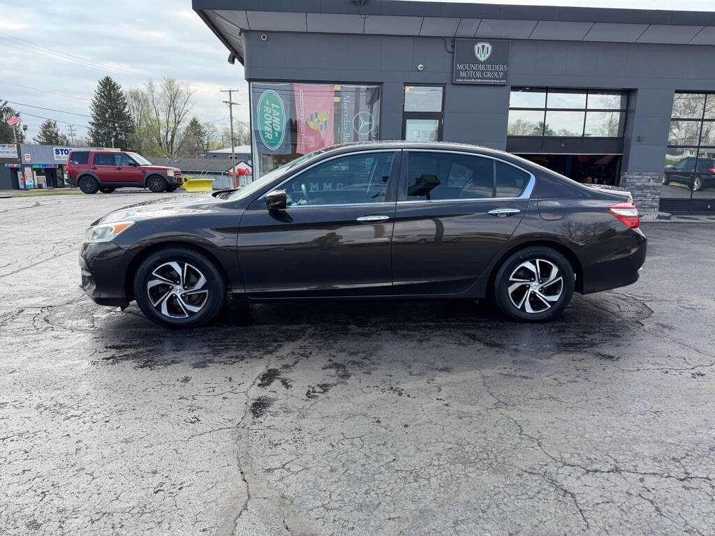 Used 2017 Honda Accord LX image 3
