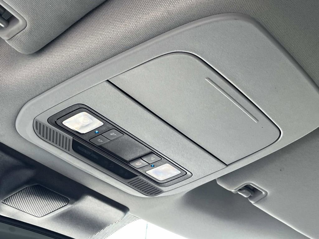 Used 2024 Ford F150 XLT image 32