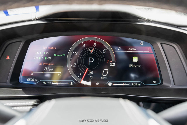 Used 2024 Chevrolet Corvette Stingray Premium Conv w/ Stealth Interior Trim Package RWD image 23