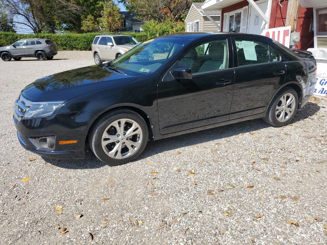 Used 2012 Ford Fusion SE image 3