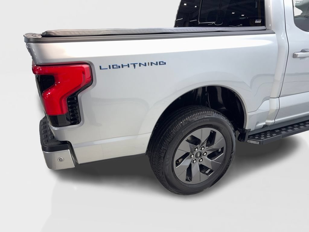 Used 2022 Ford F150 Lightning Lariat w/ Equipment Group 511A High AWD/4WD image 16