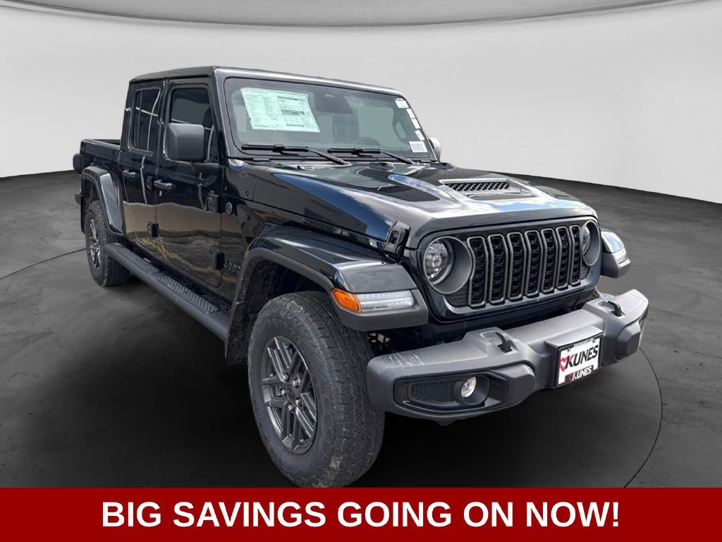 New 2026 Jeep Gladiator Sport AWD/4WD image 2
