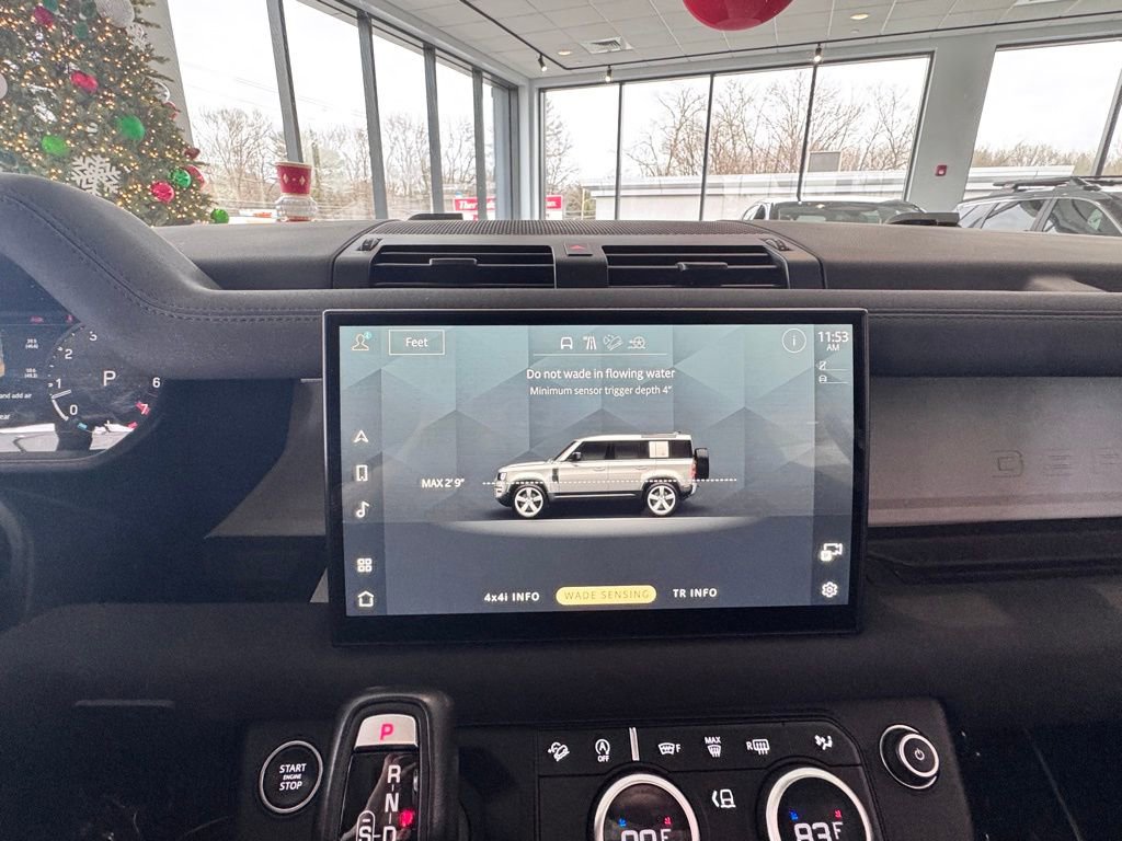 Used 2023 Land Rover Defender 110 S image 47