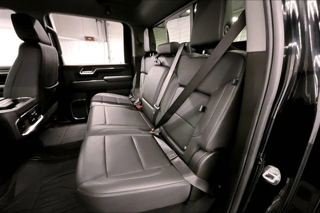 Used 2024 GMC Sierra 2500 SLT w/ SLT Premium Package image 24