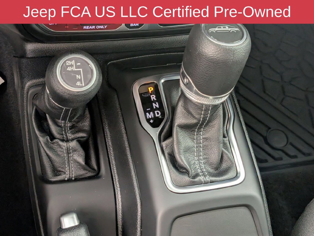Used 2025 Jeep Gladiator Rubicon w/ Steel Bumper Group AWD/4WD image 26