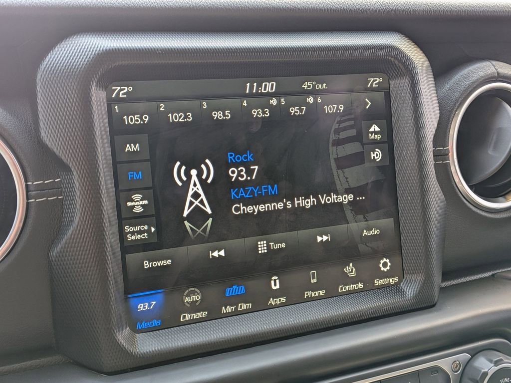 Used 2021 Jeep Wrangler Unlimited Sahara w/ Cold Weather Group image 13