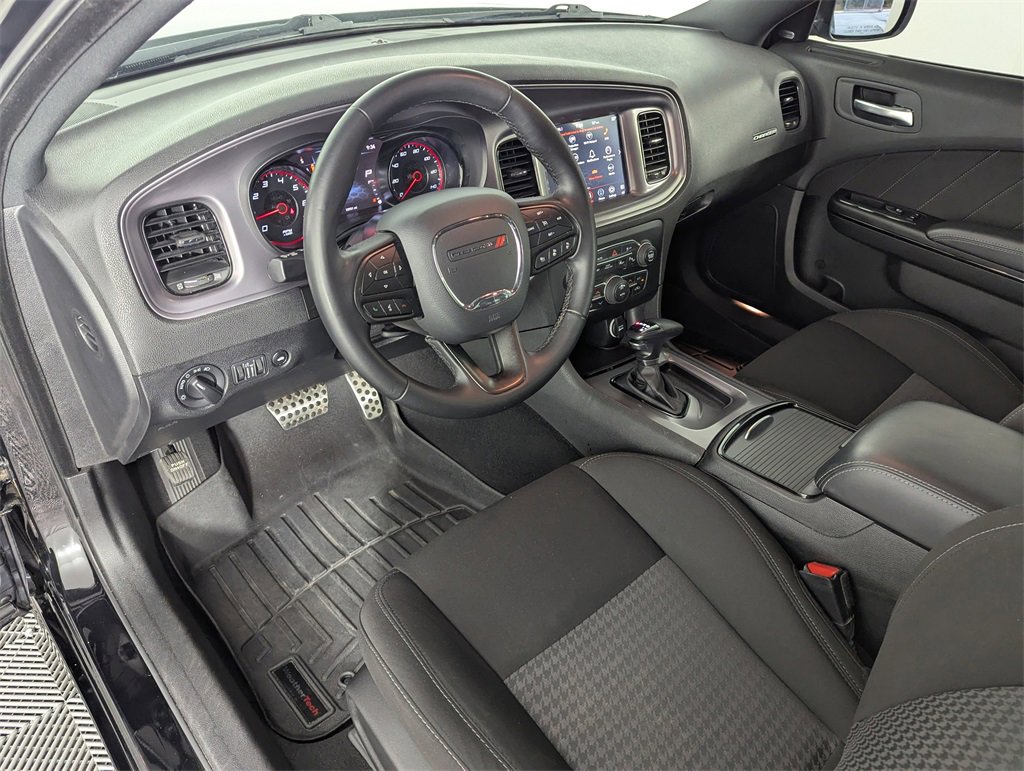 Used 2023 Dodge Charger GT w/ Blacktop Package image 11