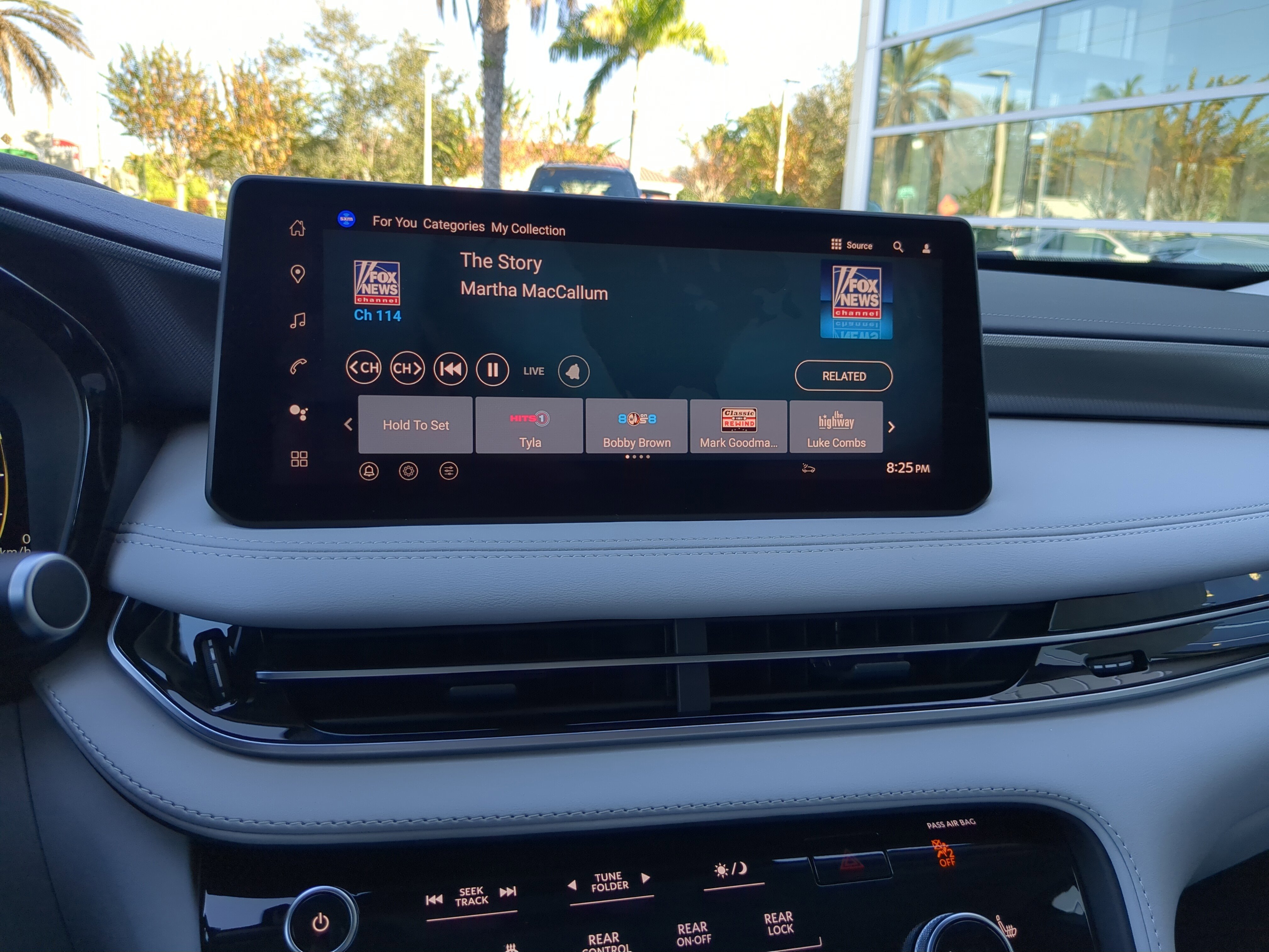 New 2026 INFINITI QX60 Luxe w/ Cargo Package image 22