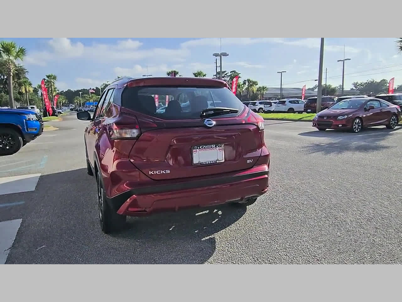 Used 2021 Nissan Kicks SV FWD image 29