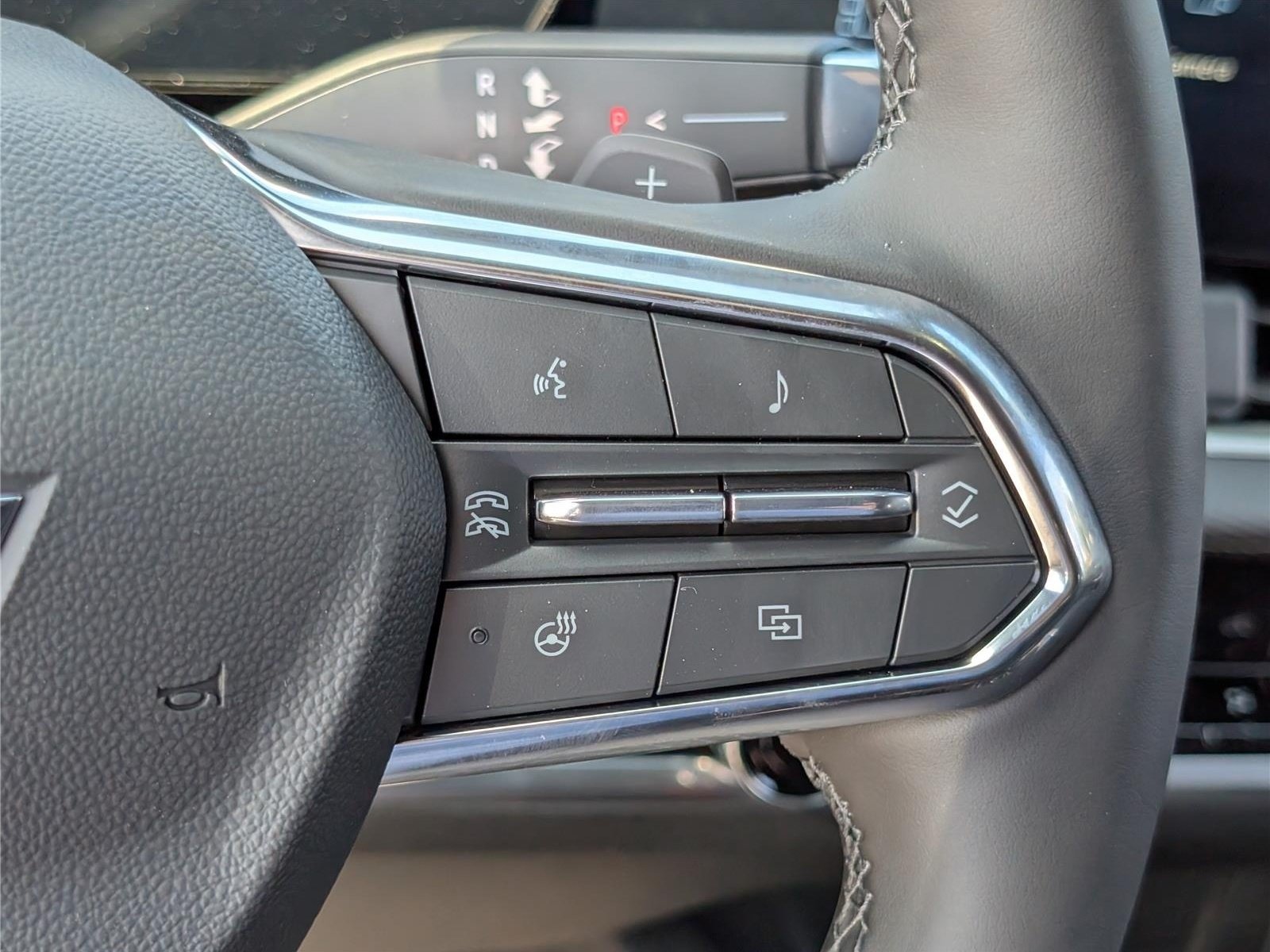 New 2027 Chevrolet Equinox LT w/ Safety and Technology Package AWD/4WD image 16