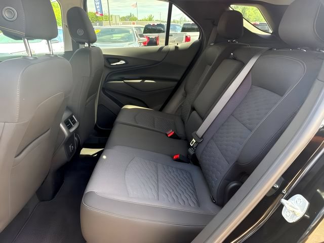 Used 2021 Chevrolet Equinox LT AWD/4WD image 17