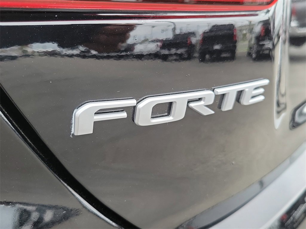 Used 2023 Kia Forte LXS image 22