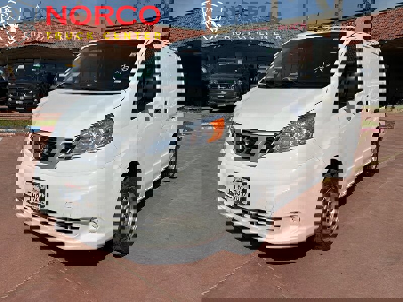 Used 2020 Nissan NV200 S w/ Back Door Glass Package image 4