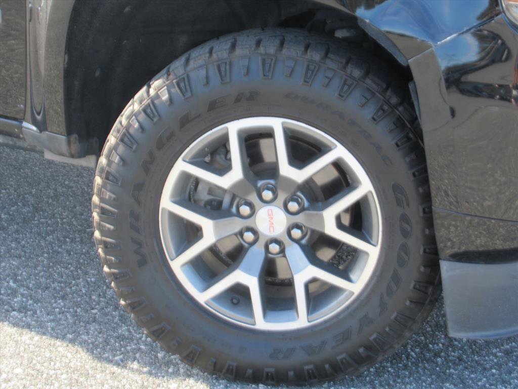 Used 2021 GMC Canyon AT4 w/ Driver Alert Package image 9